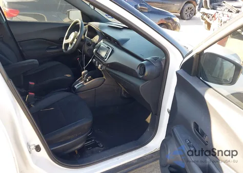 2018 Nissan Kicks S из США, поврежденный, VIN 3N1CP5CU1JL506982